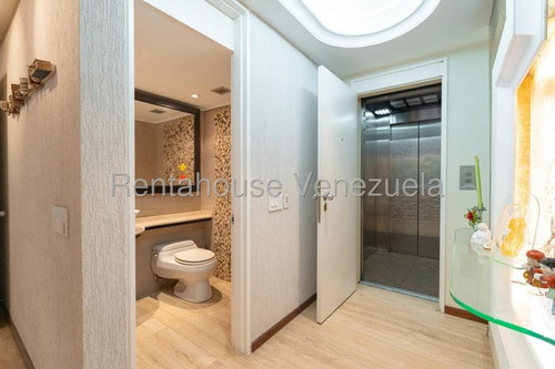 Valentina Salazar Mls #v25-21740 Tu Nuevo Hogar Te Espera En La Florida