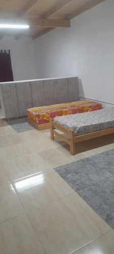 Casa En Venta - 2 Dormitorios 2 Baños - 1.250mts2 - Arana - La Plata