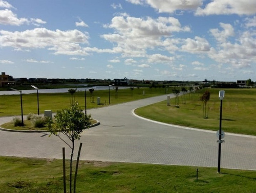 Imagen 4 de 8 de Lote Terreno Venta Barrio Magallanes - Pueblos Del Plata Hudson