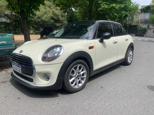 Mini Cooper 2017 1.5 Pepper Wired 136cv