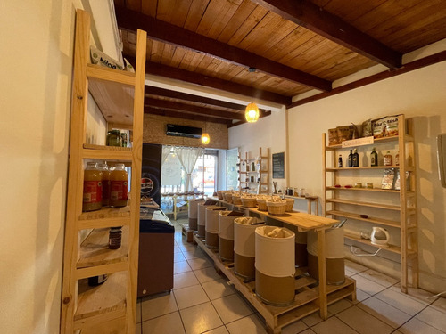 Local Comercial / Paul Harris / Av. Colón