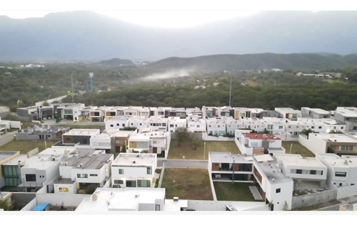 Terreno En Venta En Amorada Privada Residencial