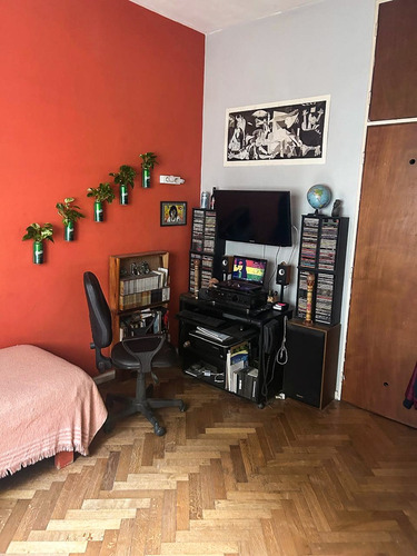 Belgrano - Excelente Oportunidad En Edificio De Categoría 3 Amb Con Dependencia!! A Mts De Av. Cabildo