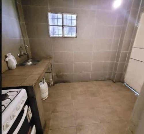 Departamento En Venta - 1 Dormitorio 2 Baños - Local - 142mts2 - Moreno