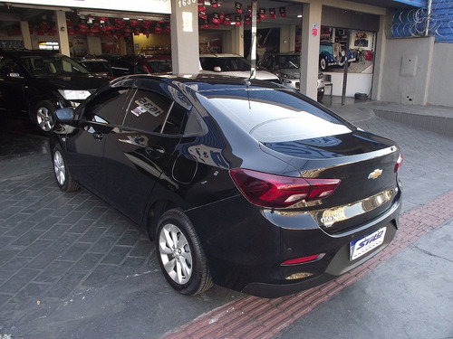 Chevrolet Onix plus 1.0 Lt 4p 6 marchas