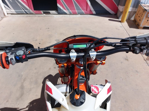 Imagen 5 de 6 de Ktm Exc 300 Tpi Six Days
