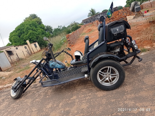 Bueno Triciclo Rc-01 Três Lugares