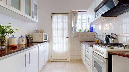 Casa En Venta En Gonnet