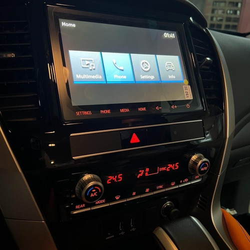 Imagen 4 de 10 de Mitsubishi Montero Sport 2022