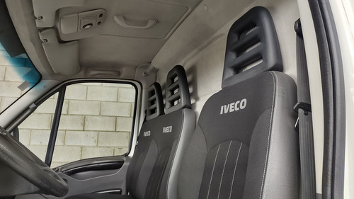 Iveco Daily 3.0 Chasis Cs 55c17 155cv (3750)
