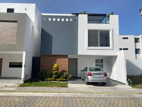 Venta De Casa En Lomas De Angelópolis Iii (san Andrés Cholula Puebla-ide)xao