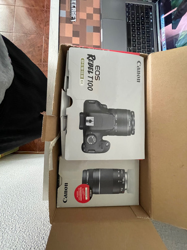 Canon Eos Rebel T100 Ca2628c019aa Kit 18-55 70-300mm (Usado)