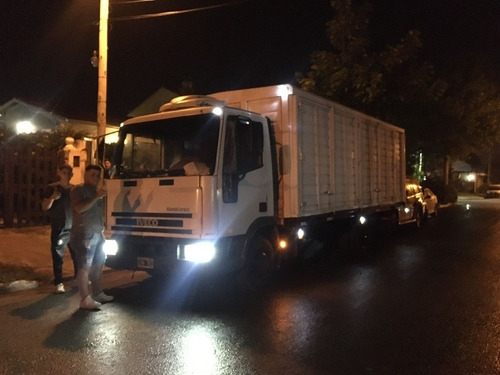 Imagen 1 de 8 de Iveco 90e 14