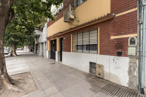 Imagen 2 de 22 de Casa - Barracas - Venta