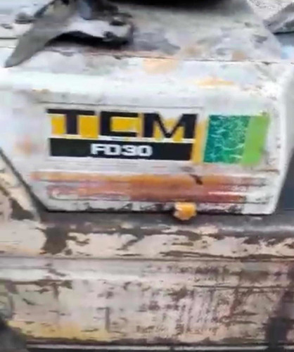 Imagen 4 de 15 de Autoelevador 3tn Tcm C/clamp Para Bobinas Diesel Isuzu Envio