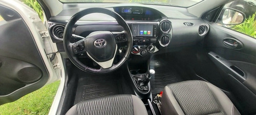 Imagen 15 de 15 de Toyota Etios 2018 1.5 Sedan Xls