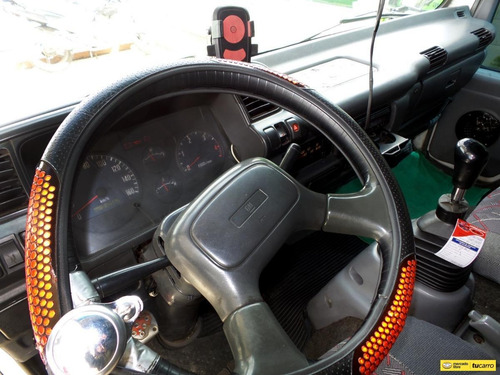 Imagen 24 de 25 de Chevrolet Npr Camion Furgon