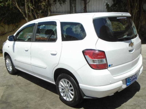 Imagem 12 de 15 de Chevrolet Spin 1.8 Lt 8v Flex 4p Manual 2013