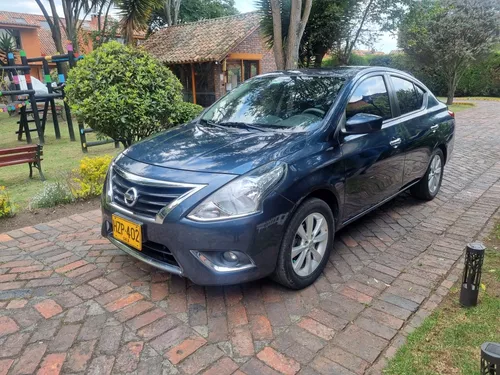 Nissan Versa 1.6 Advance