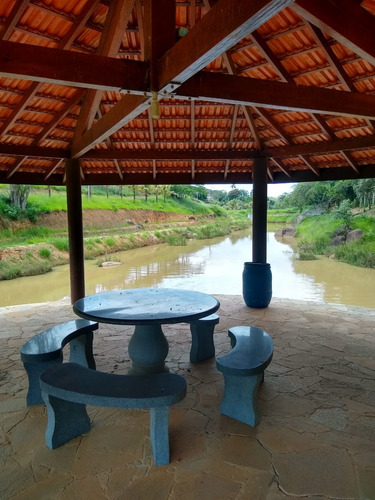 Imagem 19 de 22 de Fazenda 63 Alqueires, Rica Em Água Com 5 Lagos, 3 Casas Amplas, 3 Barracões, 1 Mangueirão, 1 Cocheira, 1 Galinheiro, 3 Casas De Funcionários, Pasto - Fa00189 - 70540162