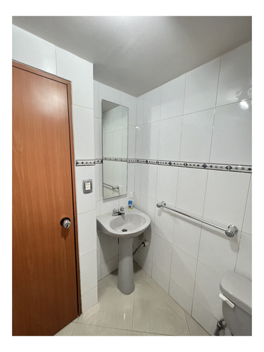Imagen 9 de 9 de En Venta Oficina 54mts Ave. Libertador