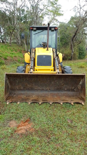 Retroescavadeira New Holland Lb90 4x4