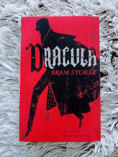 Libro Dracula. Bram Stoker. Alma Classics.