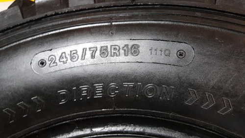 Imagem 6 de 9 de Par Pneu- 245/75r16 111q Le Fort Overland 4x4 Semi Novo