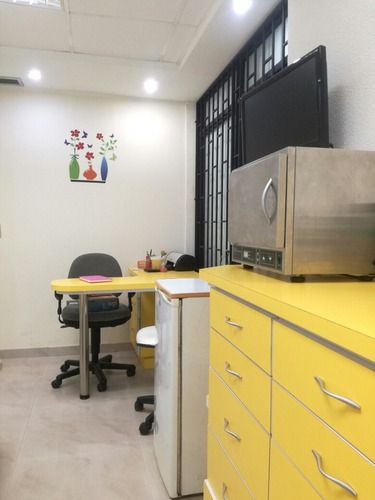 Imagen 6 de 12 de Arriendo Consultorio Para Odontologos