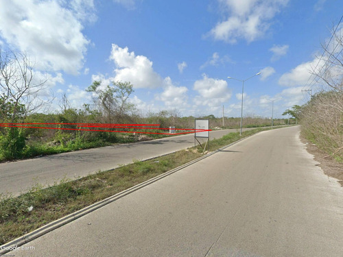Terreno Con Vistas A 2 Lagos, En La Zona De Mayor Desarrollos De Privadas Residenciales En Mérida