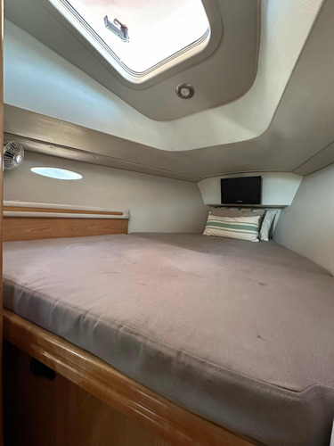 Velero Vip 30 Legas
