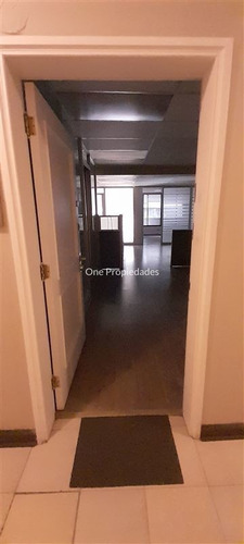 Imagen 6 de 27 de Oficina En Arriendo En Providencia