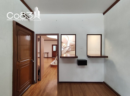 Renta - Casa Con Uso De Suelo - Thiers - 600 M2