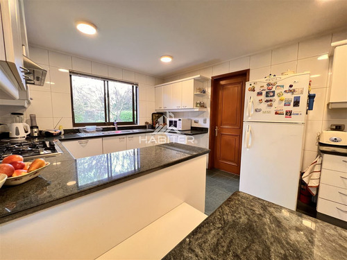 Vende Gran Casa En Puerta De Alcalá 6 Dormitorios - 4 Baños