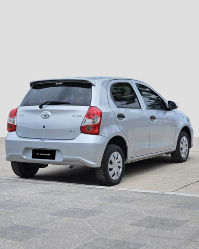 Toyota Etios 1.5 X 6mt My19