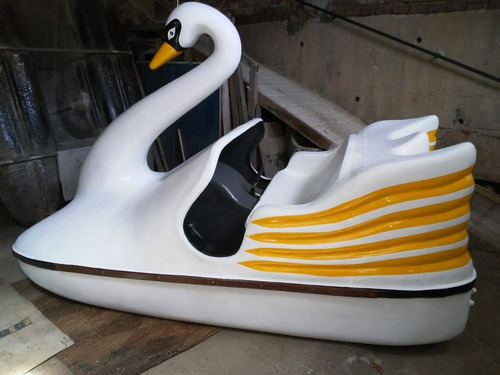 Pedalinho Cisne Novo/sem Uso - Ferragens 100% Aço Inox