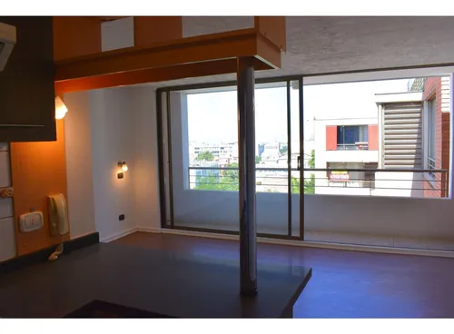Venta Departamento De 1 Ambiente + 2 Est. Y Bodega, Echaurre