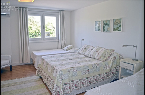 Excelente Propiedad A Pasos Del Mar - Playa Brava - Punta Del Este- Ref: 129