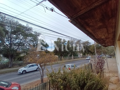 Imagen 8 de 8 de Casa Con Gran Terreno A Pasos Del Metro En Quilpué