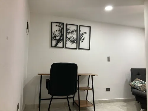 Se Vende Apartaestudio Amoblado En Laureles !!!