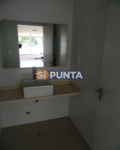 Imagen 21 de 26 de Penthouse 2 Dormitorios Con Parrilla