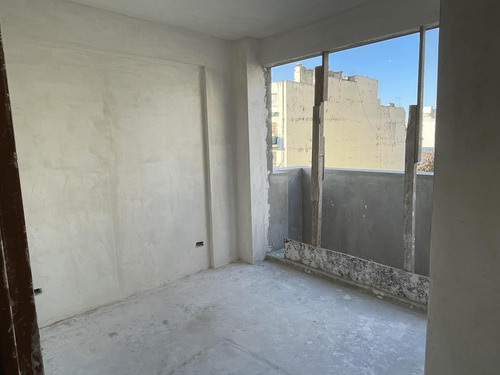 Imagen 5 de 12 de Departamento 2 Amb Piso 8 - Almagro