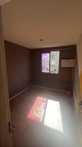 Apartamento Com 2 Quartos. Sala, Cozinha, Banheiro