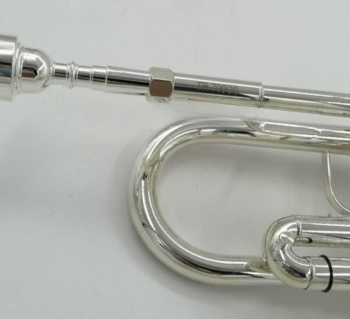Instrumentos De Trompeta Bach Stradivar Tr-700gs En Si Bemol