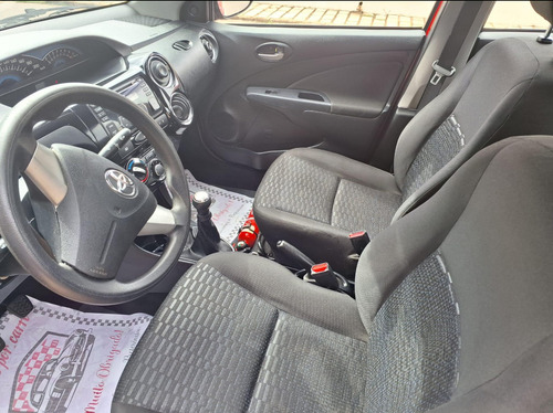 Toyota Etios 1.5 16v Xs 4p