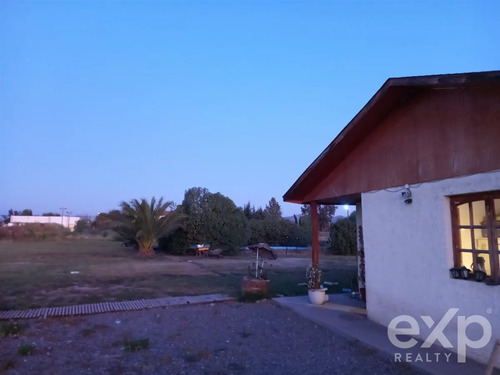 Parcela En Venta En 3 Dorm 3 Baños Talagante