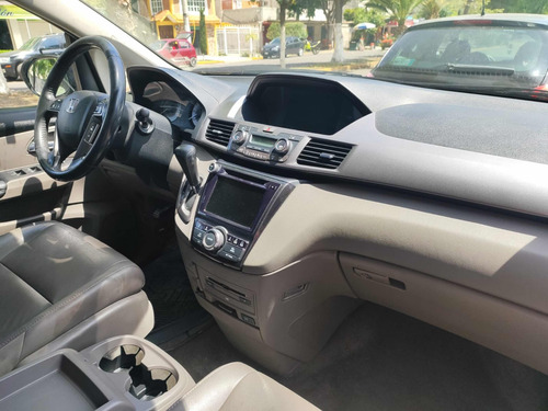Honda Odyssey 3.5 Touring V6/ At