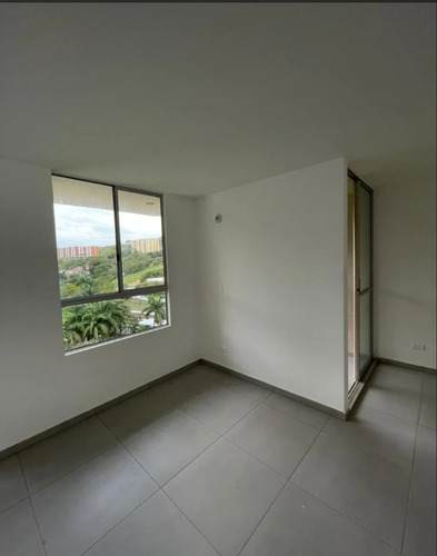 Venta Apartamento De 59mts2 En Aguacatal, Oeste De Cali 9492.