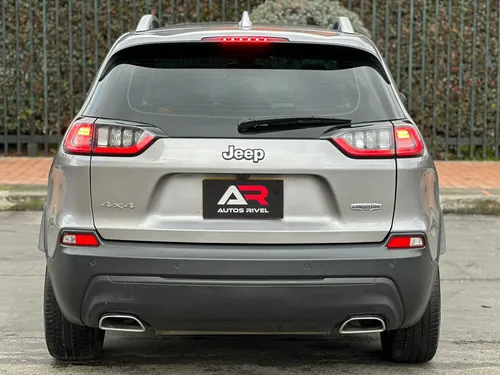 Jeep Cherokee Longitude 4x4