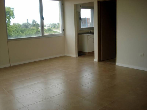 Imagen 8 de 11 de Oficina En Venta En Pilar, G.b.a. Zona Norte